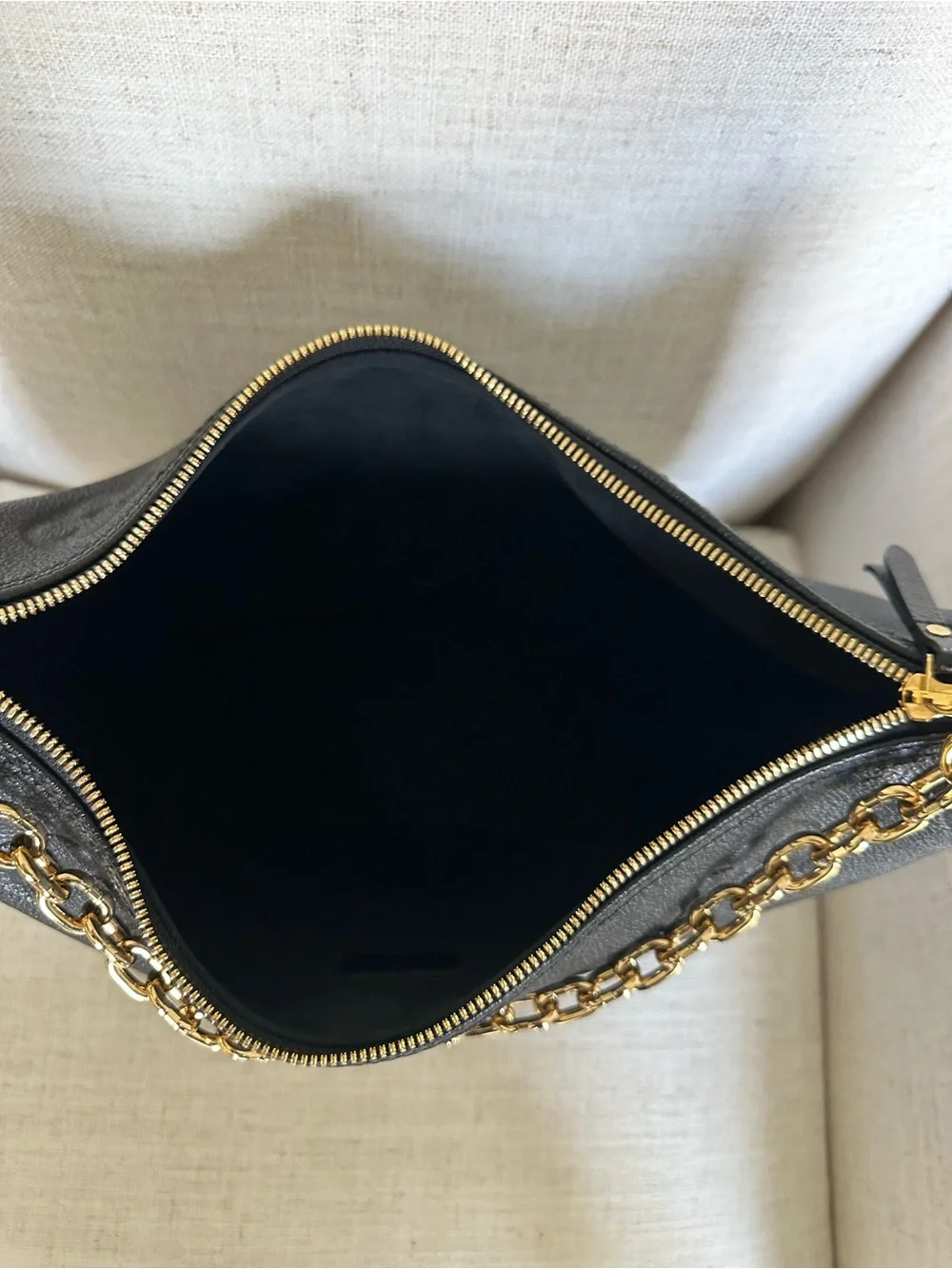 Louis Vuitton Monogram Empreinte Loop Hobo